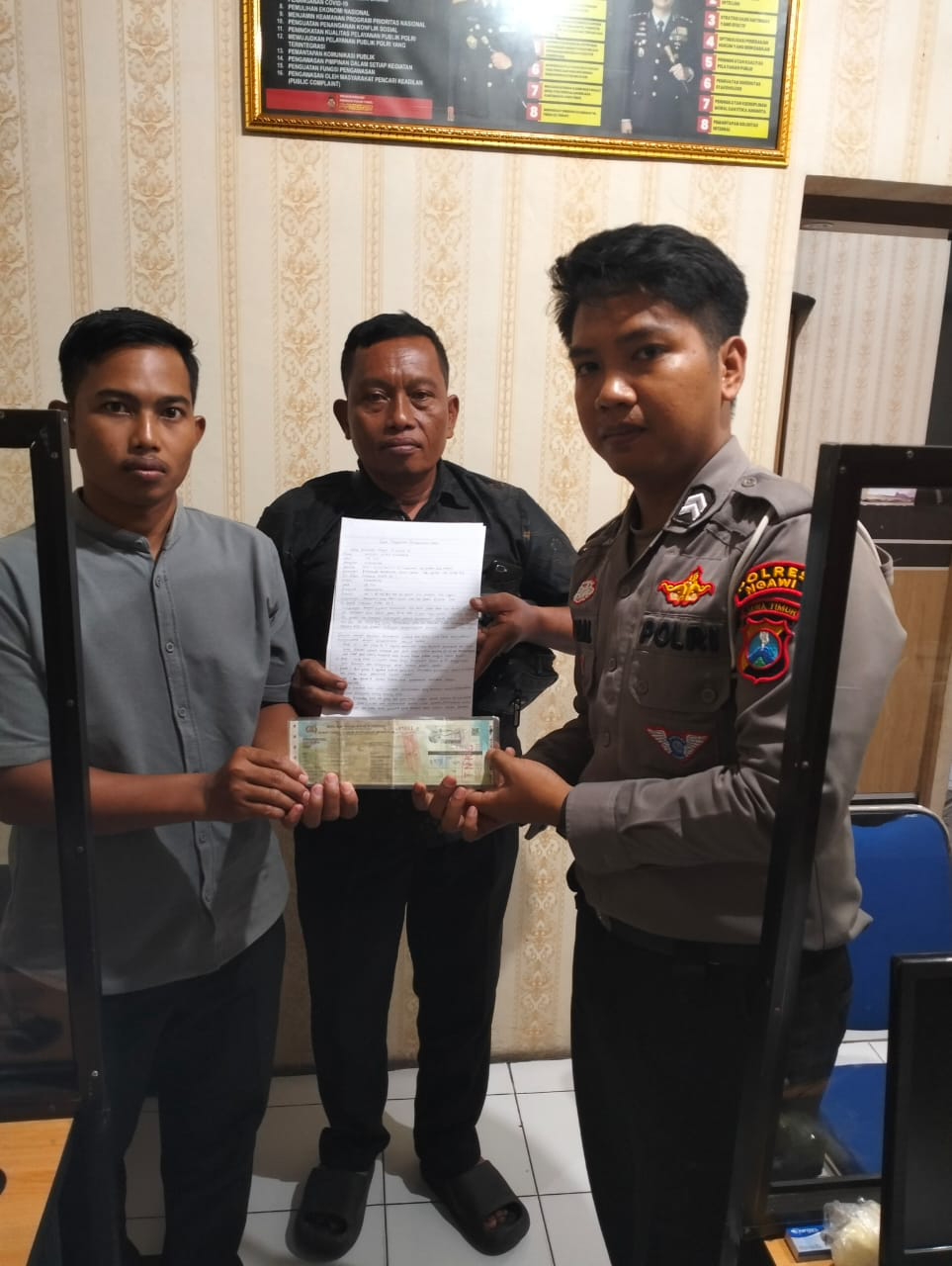 KECELAKAAN LALU LINTAS DI JALAN RAYA NGAWI–KWADUNGAN DISELESAIKAN MELALUI RESTORATIVE JUSTICE